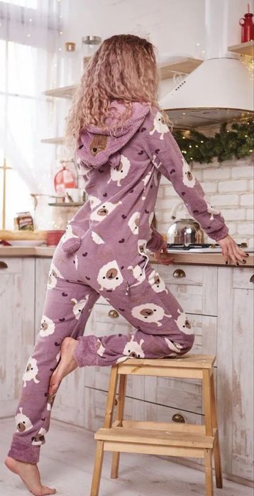 Піжама або домашній одяг кігурумі жіночий (новий)