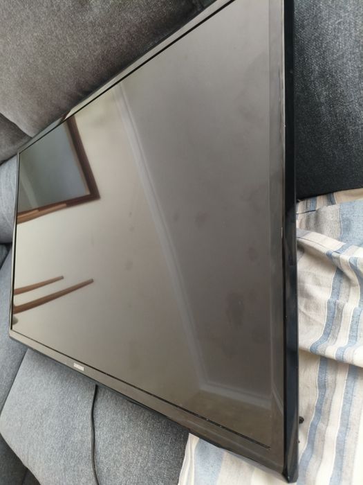 TV Samsung 39" UE39EH5003 em estado excelente