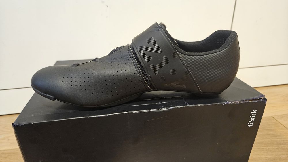 Sapatos Estrada Fizik Vento Infinito T43,5