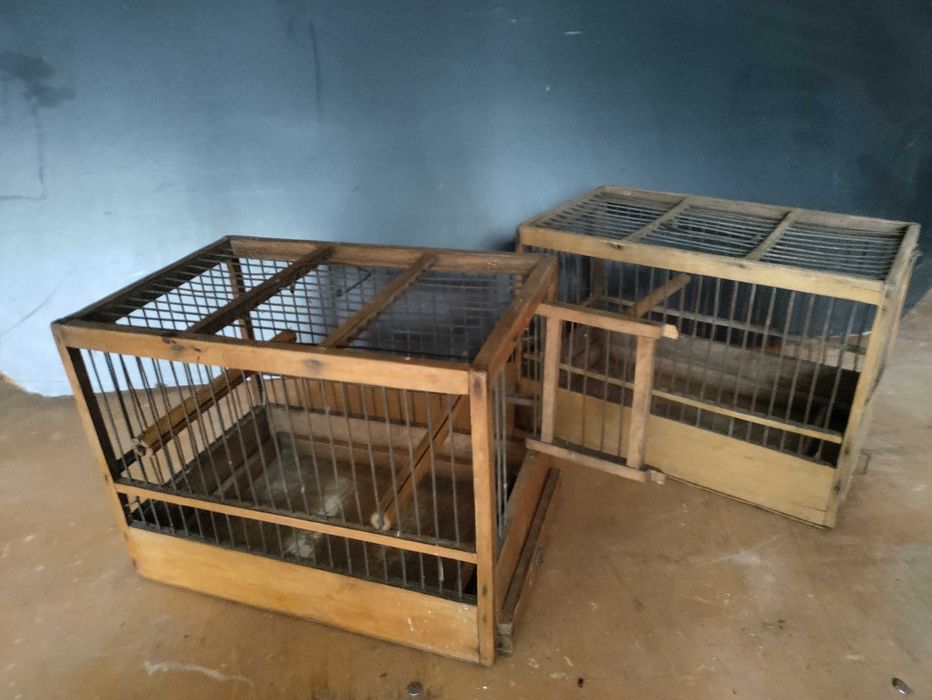 drewniane stare klatki  - 2 sztuki