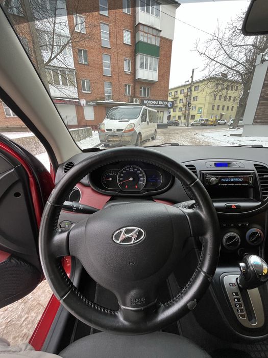 Hyundai i10 2012 рік 1.2 автомат
