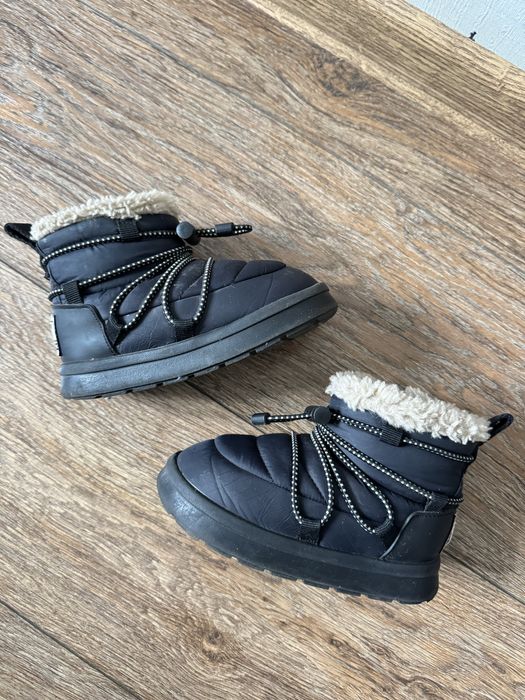 Дутики чобітки дитяче взуття zara 23