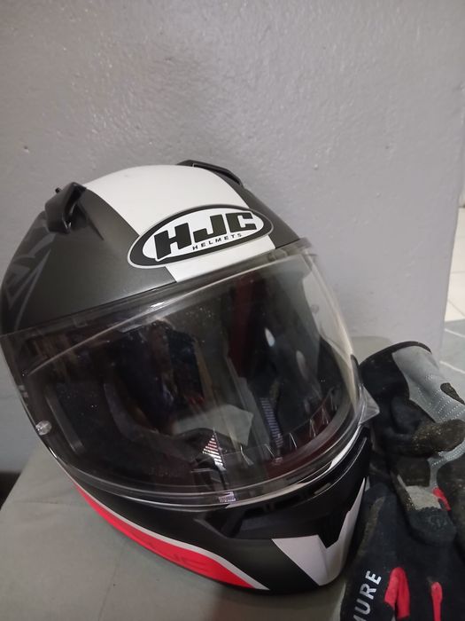Capacete HJC S e casaco M