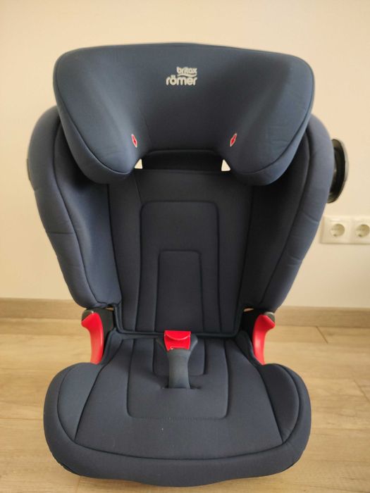 Дитяче автокрісло Britax Romer KIDFIX2 S