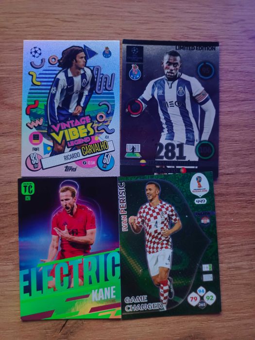 4 karty piłkarskie