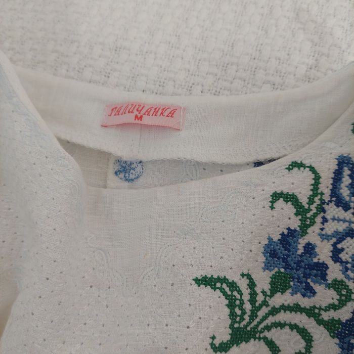 Вишите плаття лляне