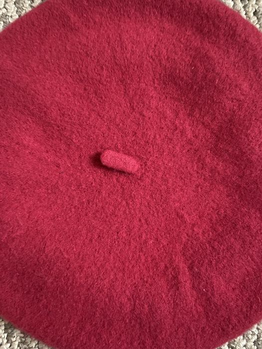 Берет новый берет