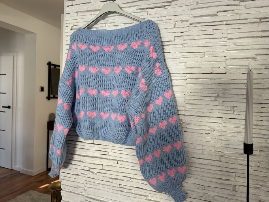 Wiosenny krótki sweterek serca damski z szerokim rękawem S M L