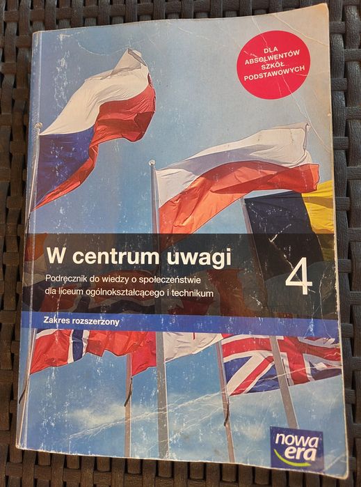 W centrum uwagi 4. Podręcznik do wiedzy o społeczeństwie. Poziom rozszerzony