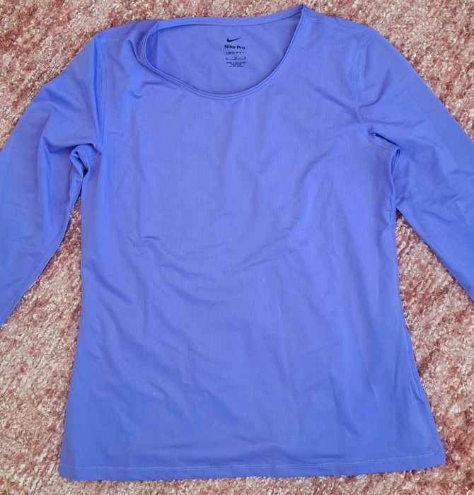 Camisola lilás Nike 1-M e 1-L