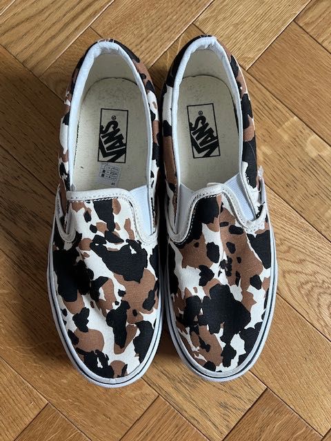 Trampki Vans z nadrukiem łat krowy