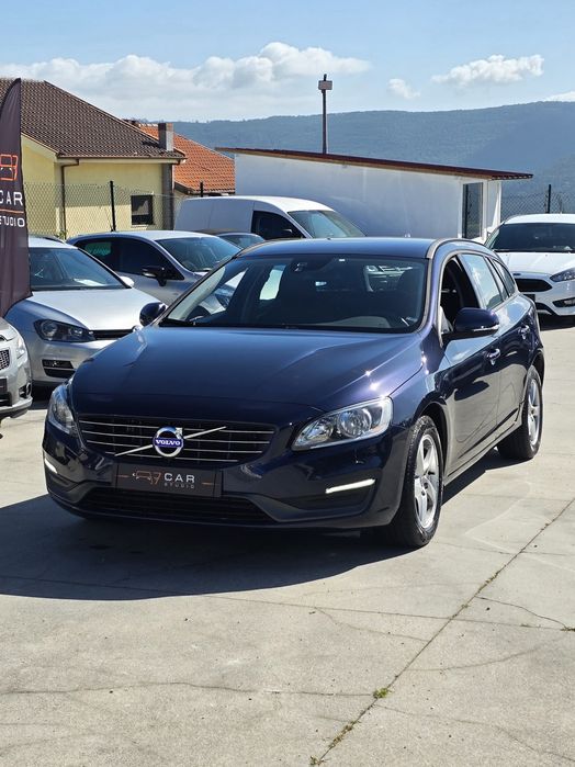 Volvo V60 D4 190cv