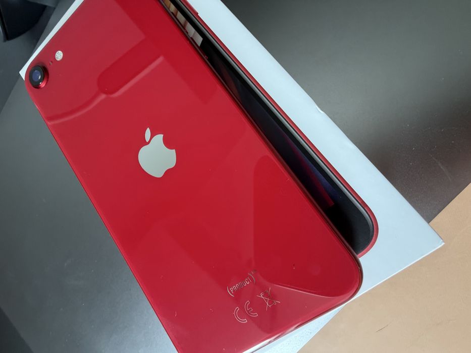 Iphone SE jak nowy!