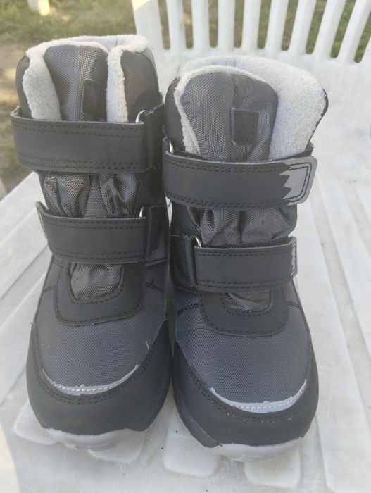 Продам дитяче взуття