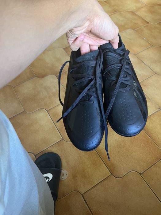 Chuteira da adidas