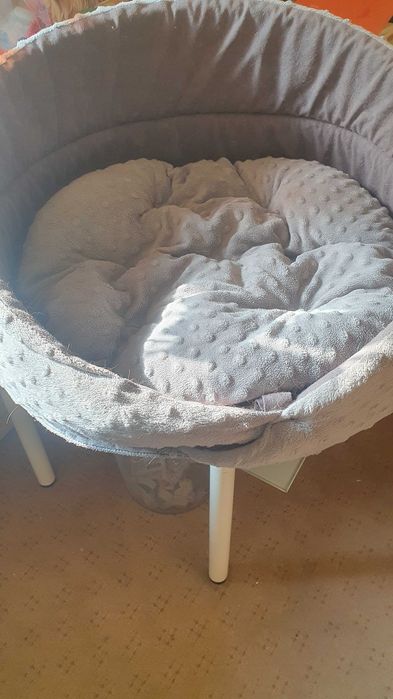 posłanie  dla małego pieska