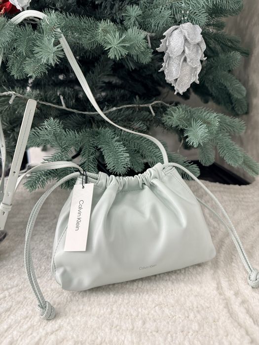 Неймовірна кросбоді клатч сумка Calvin Klein