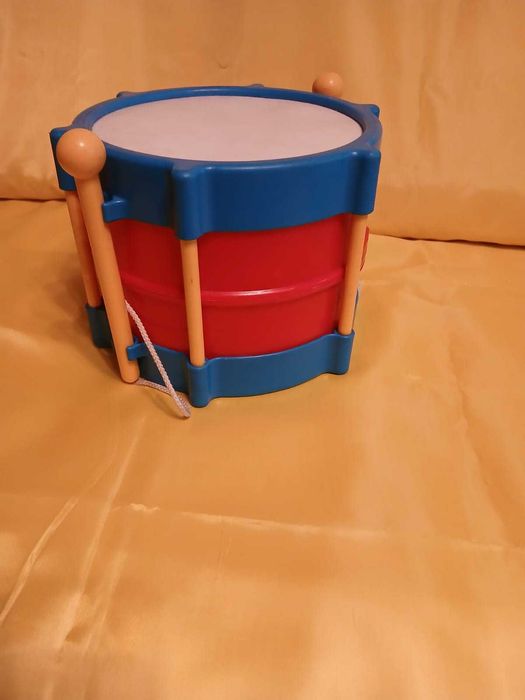Барабан дитячий, стан нового.
