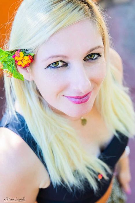 Cantora Versátil