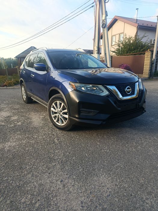 Nissan Rogue SV AWD
