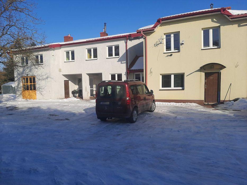 Dwa mieszkania z warsztatem samochodowym