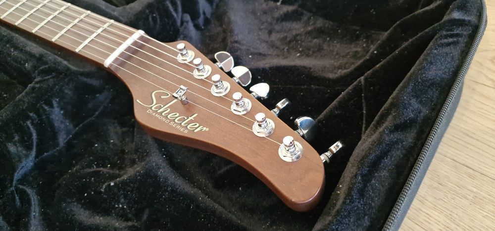 Schecter Nick Johnston