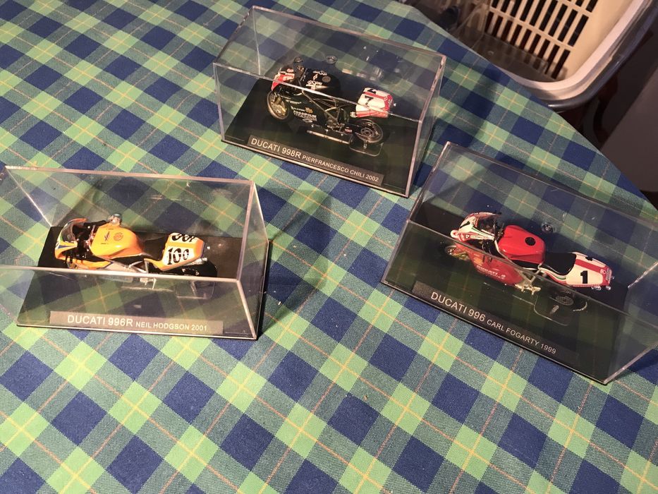 Colecção de Miniaturas de motas 1/24