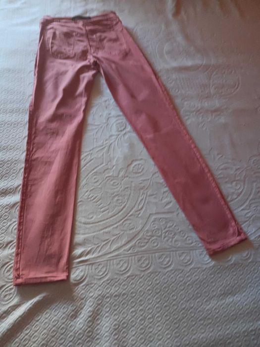 calças massimo dutti, Skinny fit, tamanho 34, justas com elasticidade em bom estado geral