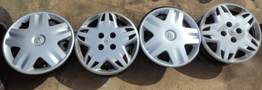 4 Jantes 14"  + 4 tampõe + 2 pneus + 16 Pernes