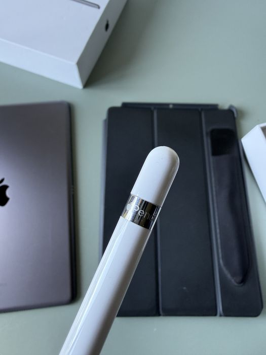 Apple iPad 8a Geração 128 2020