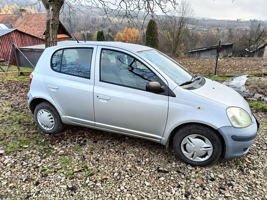 Toyota Yaris Toyota Yaris 1.0 2003, zadbany, nowe opony letnie