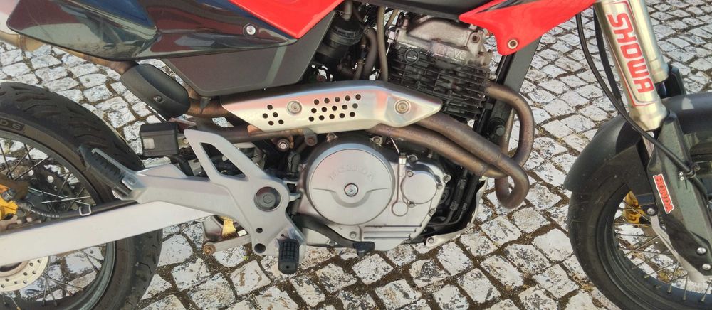 FMX 650  supermotard
