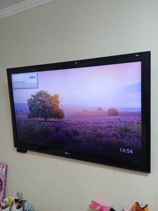 Телевизор  LG 42