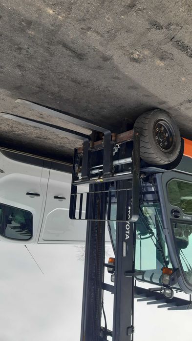 Wozek TOYOTA 8FGJF35 widlak DELUXE  Okazja paleciak
