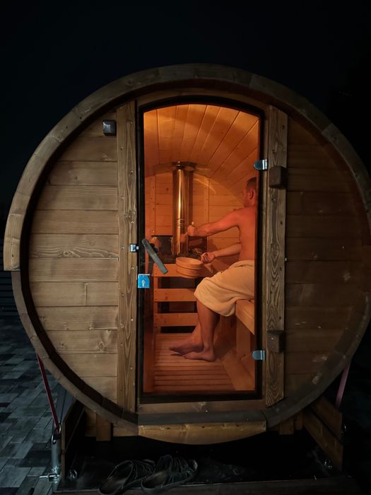 Wynajem Mobilna Sauna Balia Jacuzzi z dostawą, okazje imprezy, prezent