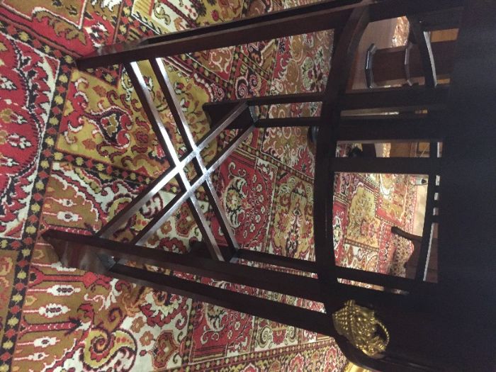 Mesa de apoio oitavada em vinhático - SALDO