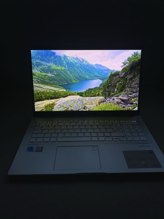 Asus vivobook 15