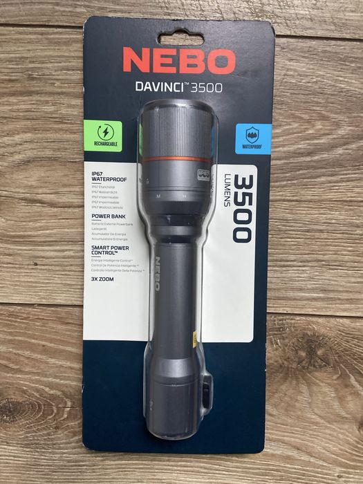 Latarka NEBO 3500