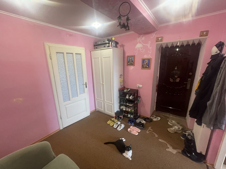 3 кімнатна квартира. Смт.Чинадієво