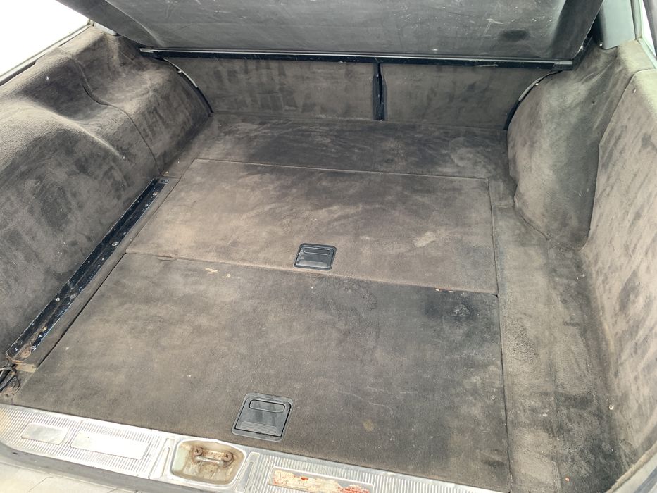 Мерседес 124 універсал в доброму стані  можливий обмін на мото