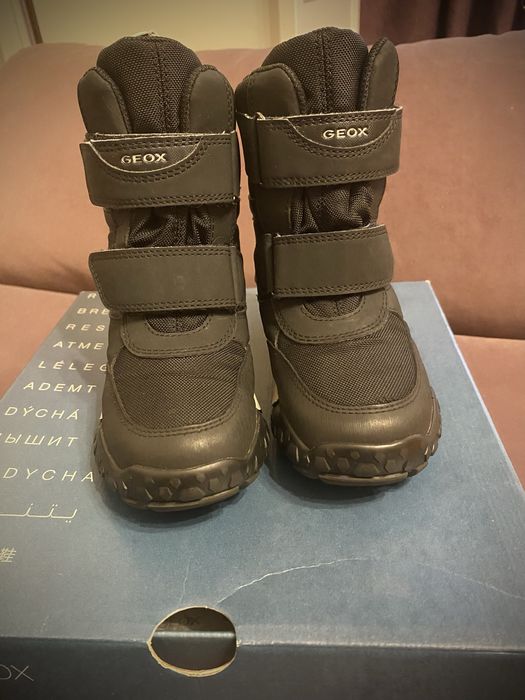 Зимові черевики Geox