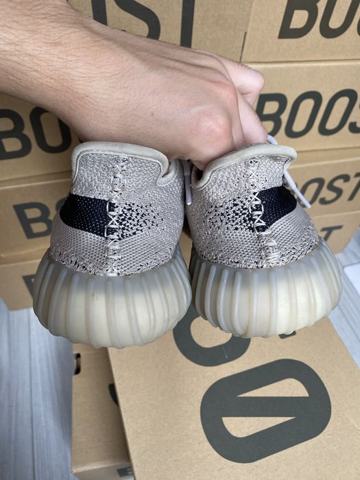 Adidas Yeezy Boost 350 V2 Slate sneakersy szare 41 1/3