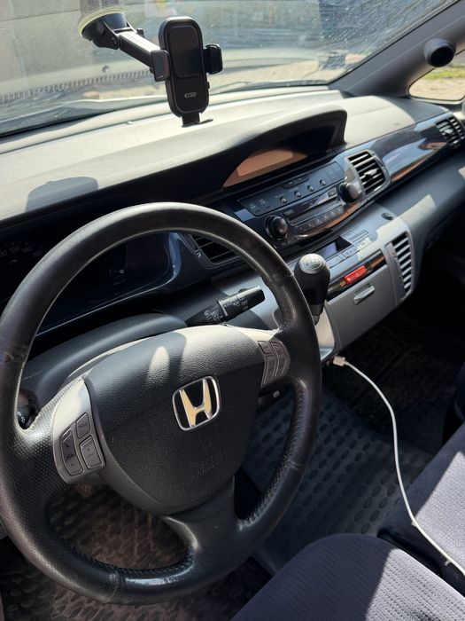 HONDA FR-V 2008 1,8 газ-бензин