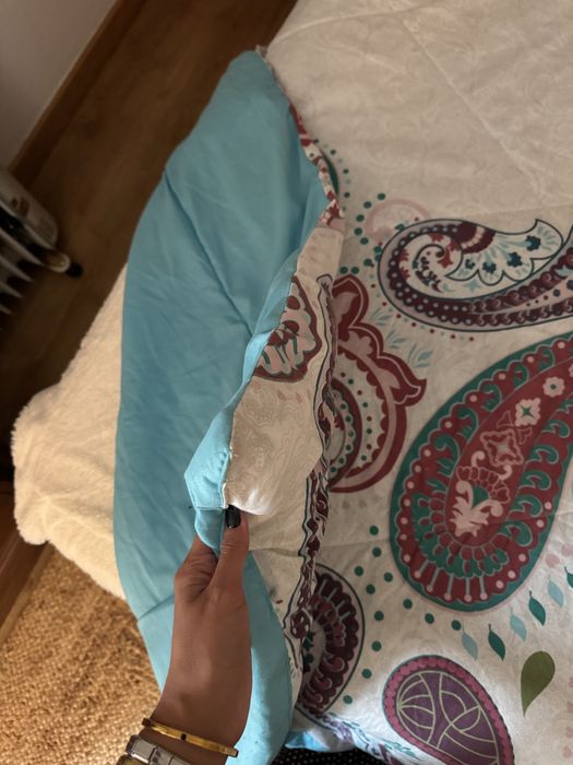 Edredon floral com dois lados