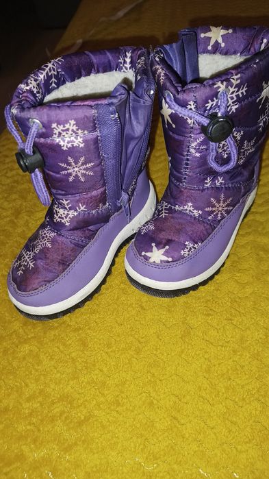 Buty śniegowce rozmiar 24