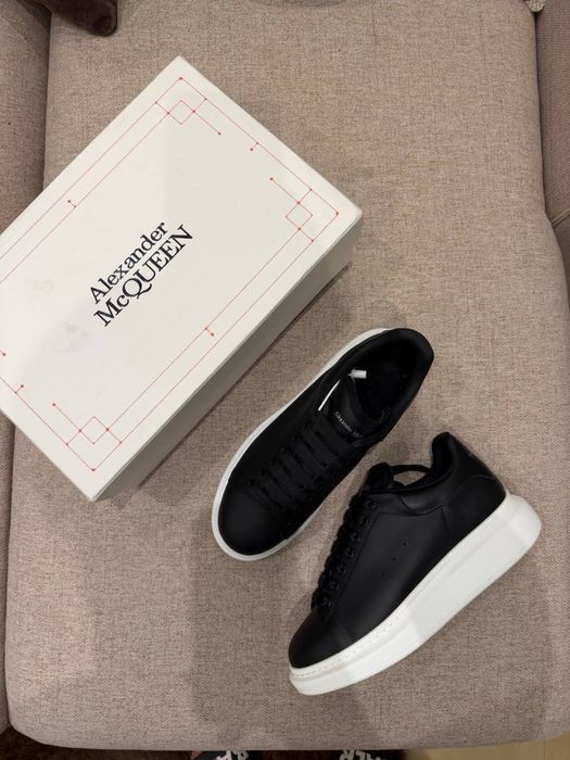Tenis Mcqueen 44 novos