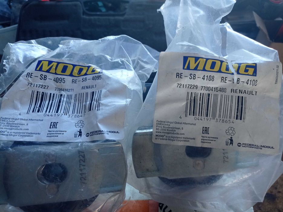 Corpo do eixo para RENAULT LAGUNA, MOOG RE-SB-4095 Suspensão,