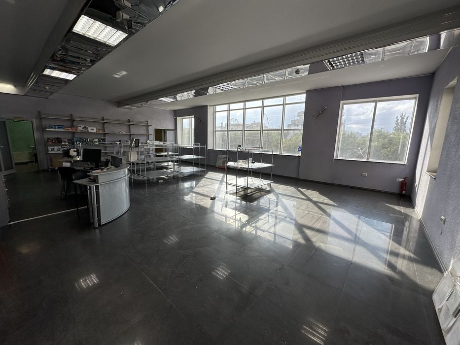 Аренда стильного офиса 238м2 в Центре