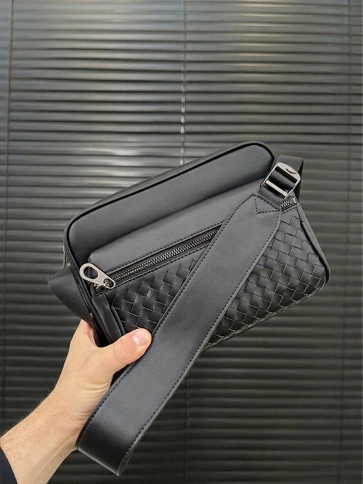 Чоловіча сумка кросбоді мужская сумка кроссбоди bottega veneta  купить