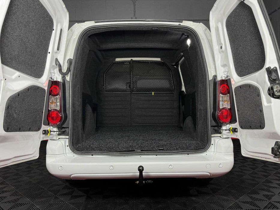 Peugeot Partner 1.6 BlueHDi L2 3 Lugares